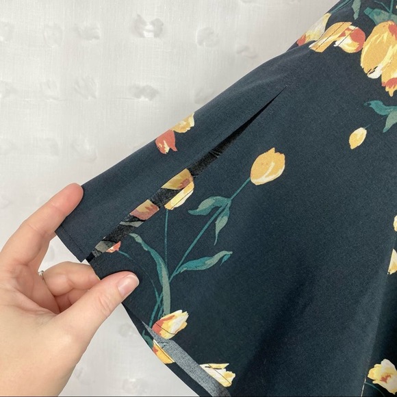 The Savile Row tulip print top jumpsuit 6 - Picture 3 of 9